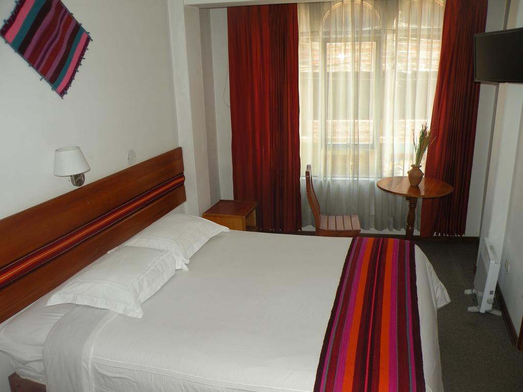 Cantuta Inn Puno Buitenkant foto